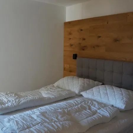 Sun Hill Apartament *